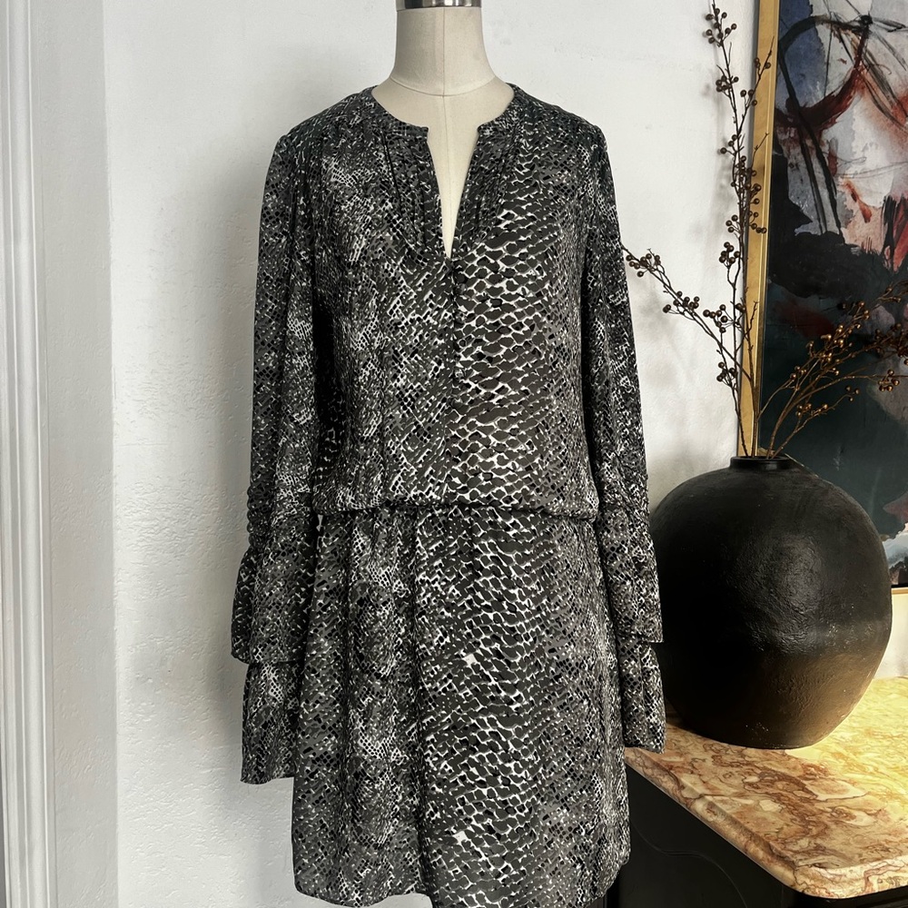 Parker Snakeskin Long Sleeve Dress in Black and Gray Medium Saks Fifth Avenue
